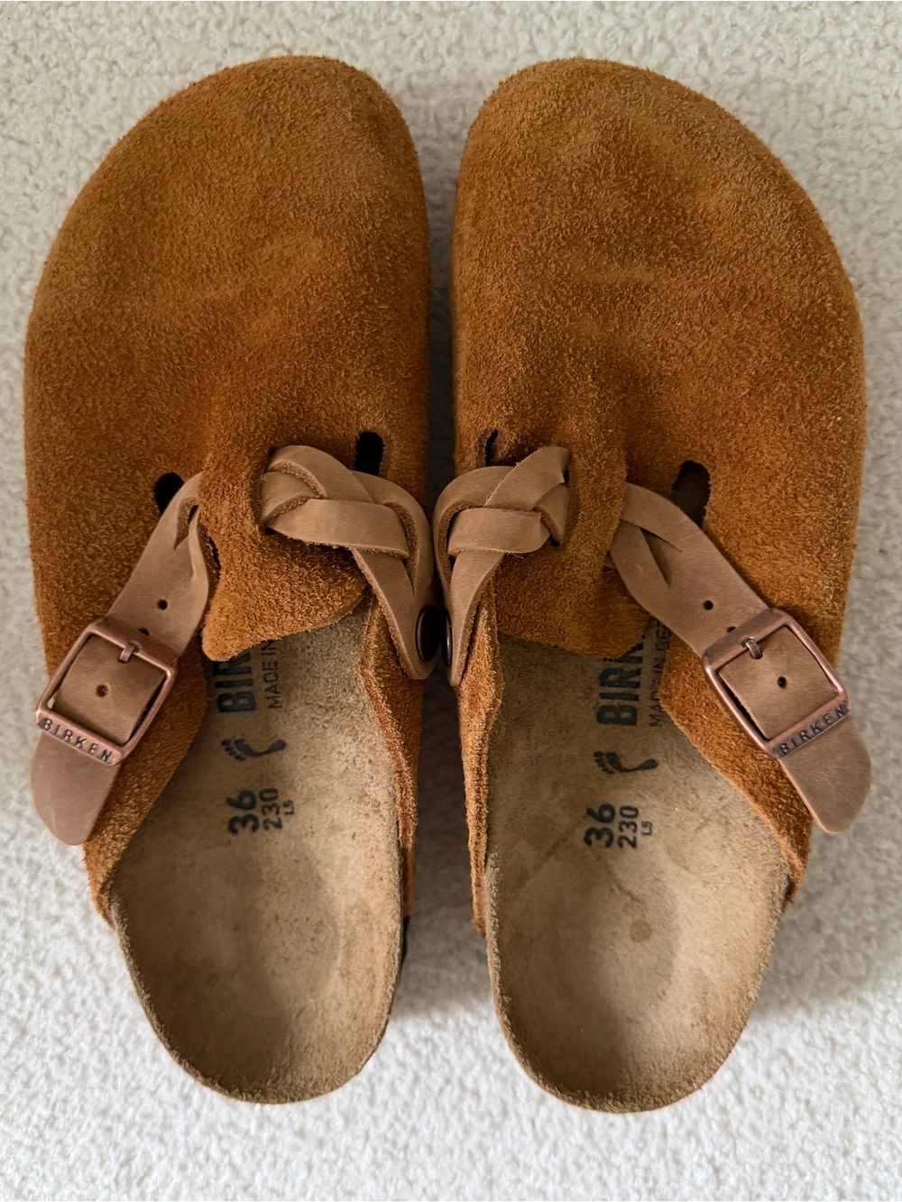 Birkenstock Boston Braid Suede Clogs in Chestnut Brown Sz 36